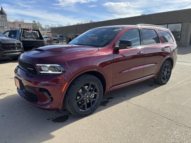 2026 Dodge Durango DURANGO GT PREMIUM AWD HEMI V8 in Octane Red Pearl-Coat Exterior Paint — front three-quarter view