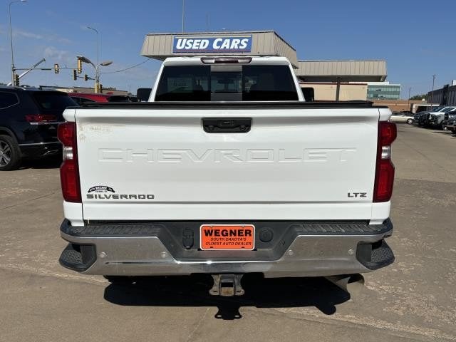 2022 Chevrolet Silverado 2500HD — interior view