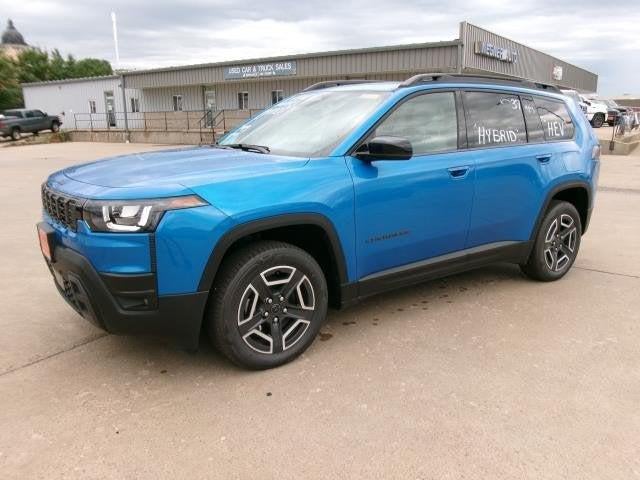 2026 Jeep Cherokee CHEROKEE LIMITED 4X4 in Hydro Blue Pearl-Coat Exterior Paint — front three-quarter view