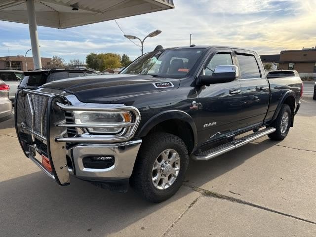 2021 RAM 2500 Laramie Crew Cab 4x4 6'4' Box in Maximum Steel Metallic Clearcoat — front three-quarter view