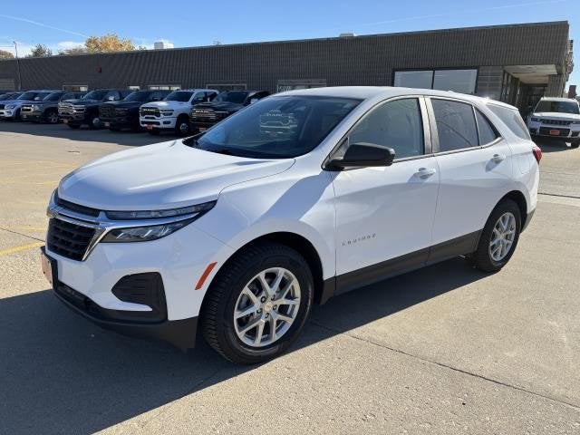 2024 Chevrolet Equinox AWD 1FL in Summit White — front three-quarter view